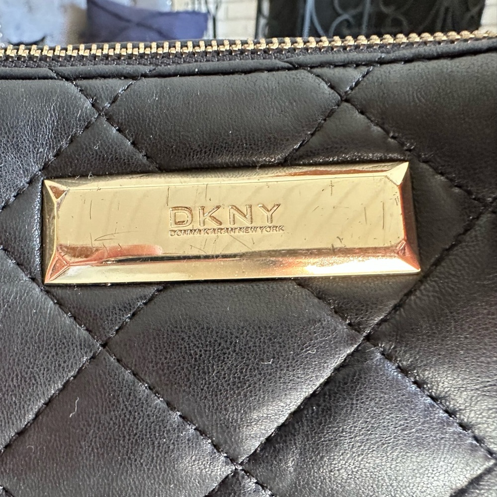 DKNY Quilted Lamb Leather Crossbody Bag Black - Picture 2 of 13